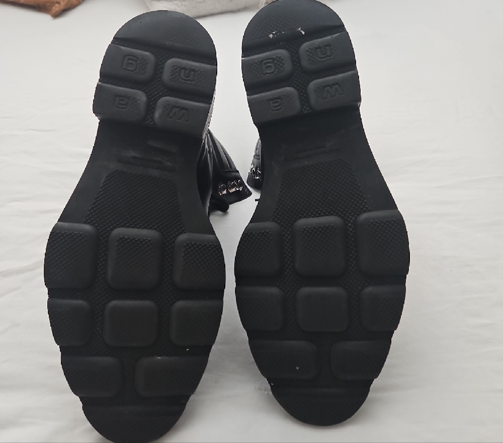 Alexander Wang Black Leather Combat Boots with Silver Eyelets - Picture 7 of 7